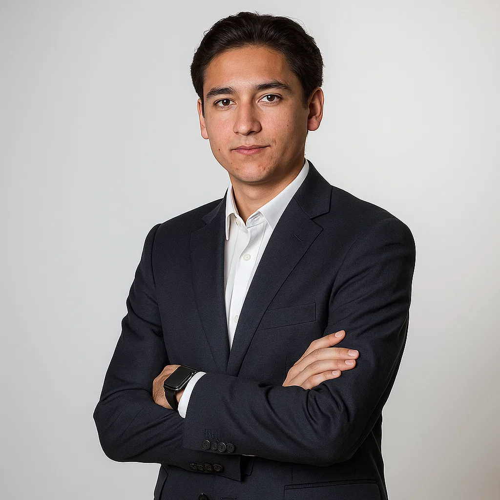 Владислав Костяев