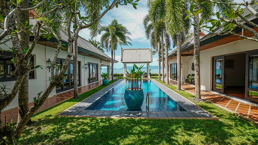Maenam area for buying luxury property in Samui